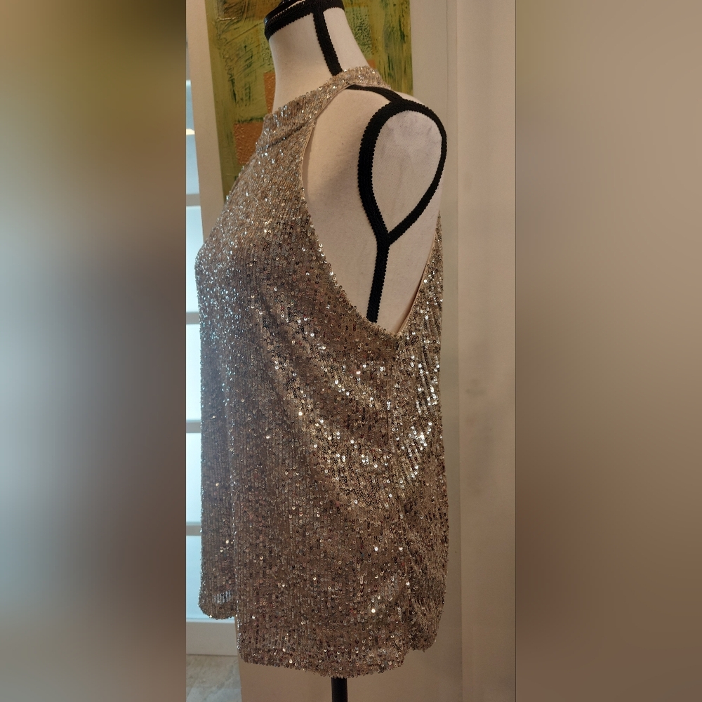 Cable & Gauge Silver Sequin Halter Dress - Picture 3 of 8